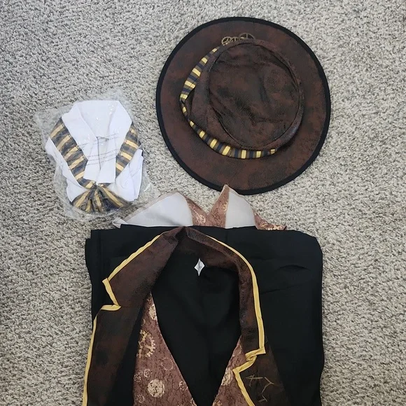 Spirit Steampunk Costume - Picture 8 of 10